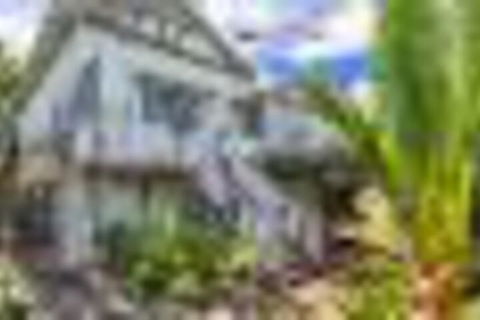 Boutique City Queenslander - Accommodation BNB 4