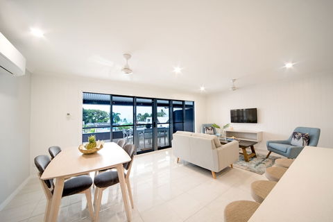 Airlie On Main Street Airlie Beach - Accommodation BNB 5