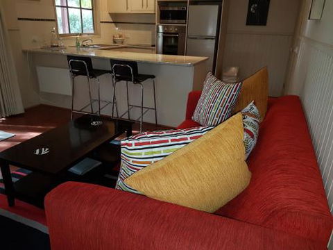 About Time Retreats Studio Three - Accommodation BNB 0