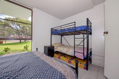 Villa Ellisa Unit 1 / 10 Columbia Close - Accommodation BNB 1