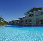 Pacific Blue Pool spa  more available in complex - Accommodation BNB