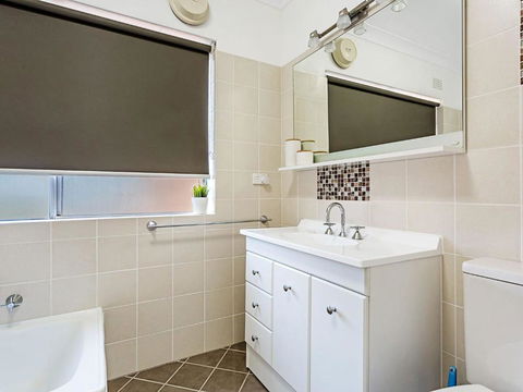 Adriana 10 Shoal Bay - Accommodation BNB 5