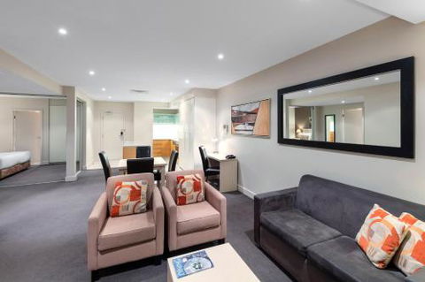 Apartments At 16 Holdfast - Accommodation BNB 4