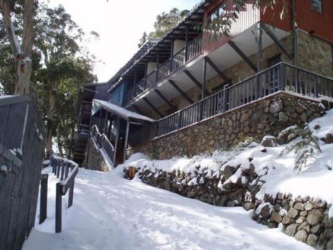 Great Value Thredbo Chalet - Accommodation BNB 0