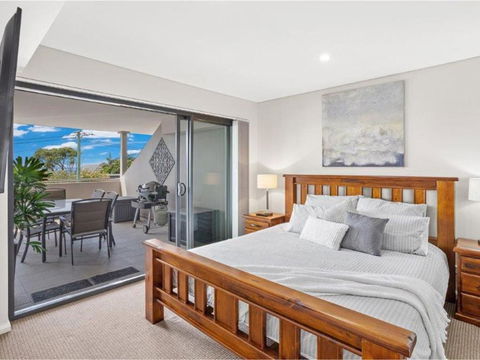 Villa Serene At Fingal Bay - Accommodation BNB 6