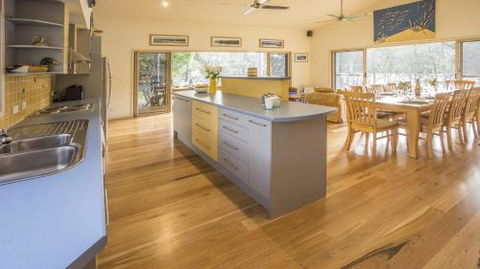 Atlantis On Lake Conjola Sandra St. 1 Lake Conjola - Accommodation BNB 5