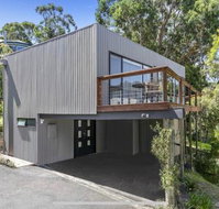 Bay Views Lorne - Accommodation BNB