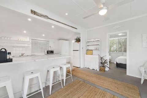 Frangipani Cottage - Accommodation BNB 6