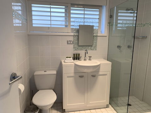 Bondi 2 Bedroom Bondi & Tamarama Views - Accommodation BNB 1