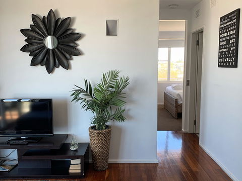 Bondi 2 Bedroom Bondi & Tamarama Views - Accommodation BNB 5