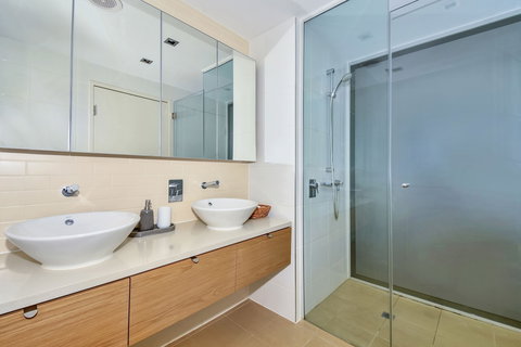 Darwin Waterfront Short Stay Apartments - Accommodation BNB 6