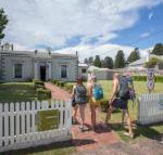 Port Fairy YHA - Accommodation BNB
