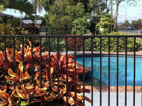 True Blue Motor Inn - Accommodation BNB 3