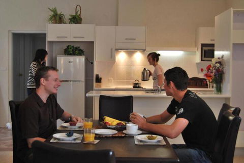 Brayfield Cottage - Accommodation BNB 2