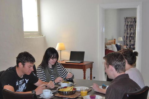Brayfield Cottage - Accommodation BNB 7