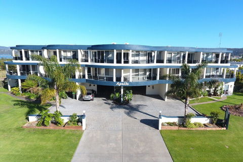 Apollo Apartments - Accommodation BNB 1