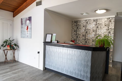 Lantern Motor Inn - Accommodation BNB 6