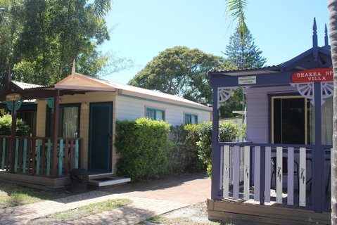 Lani's Holiday Island - Caravan Park - Accommodation BNB 6