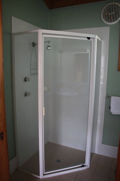 Lani's Holiday Island - Caravan Park - Accommodation BNB 5