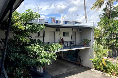 Cairns City Motel - Accommodation BNB 1