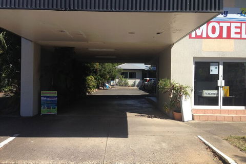 Cairns City Motel - Accommodation BNB 2