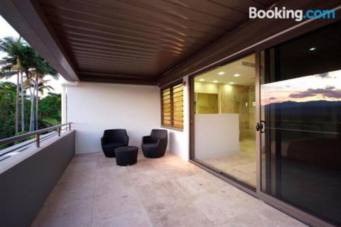 Villa One On Murphy Luxury Holiday Villa - Accommodation BNB 0