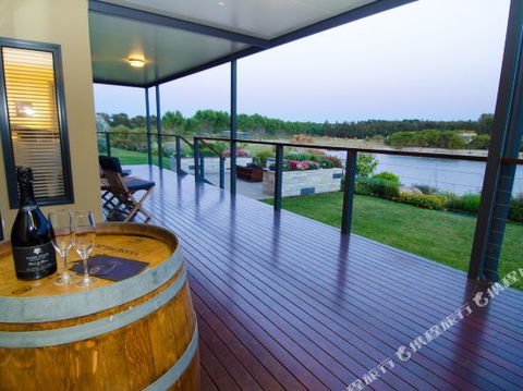 Charlie Bravo Villa Margaret River - Accommodation BNB 1
