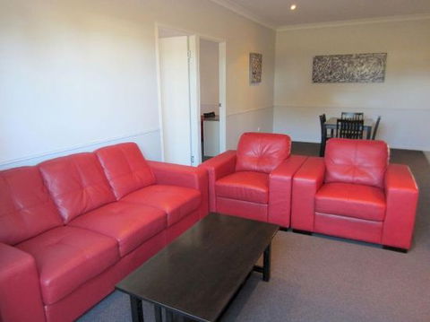 Mas Country Roma Inland Motor Inn - Accommodation BNB 5