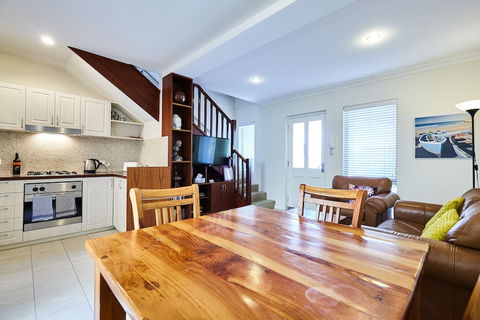Fremantle Townhouse Unit 5 - Accommodation BNB 4