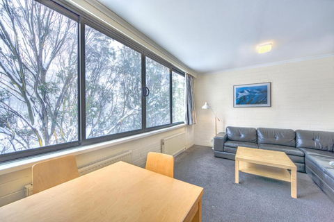 Snow Ski Apartments 09 - Accommodation BNB 2