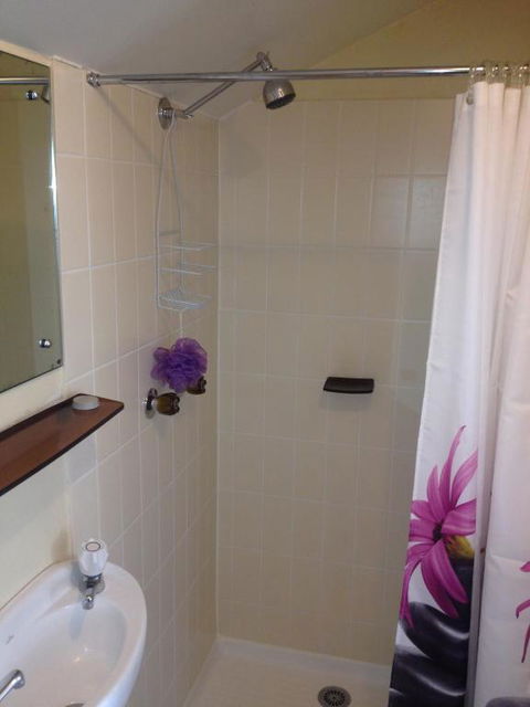 Ellswood 11 - Accommodation BNB 2
