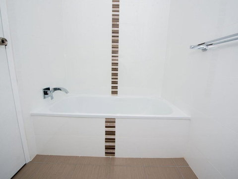 73 Bay Parklands 2 Gowrie Avenue Solar Heated Pool Spa Tennis Court & Views - Accommodation BNB 3