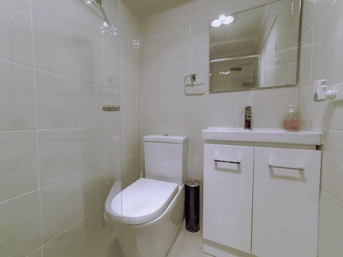 33 Bay Parklands 2 Gowrie Avenue Air Conditioning Foxtel Pool Tennis Court Spa - Accommodation BNB 2