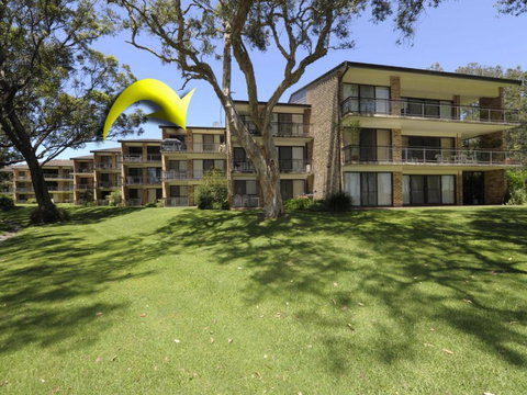 33 Bay Parklands 2 Gowrie Avenue Air Conditioning Foxtel Pool Tennis Court Spa - Accommodation BNB 5