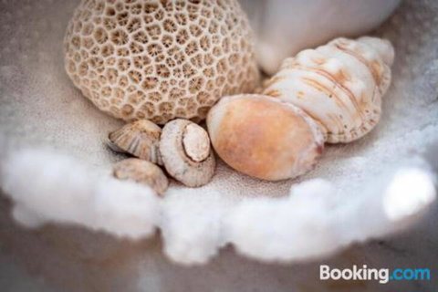 Beauty On Booker Bay - Accommodation BNB 2