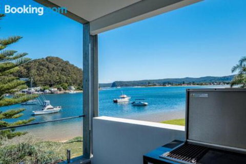 Beauty On Booker Bay - Accommodation BNB 5