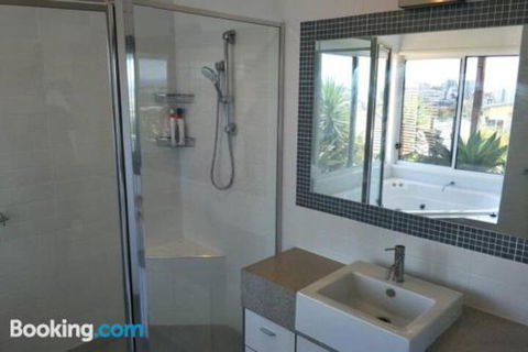 Coolangatta Gold - Accommodation BNB 6