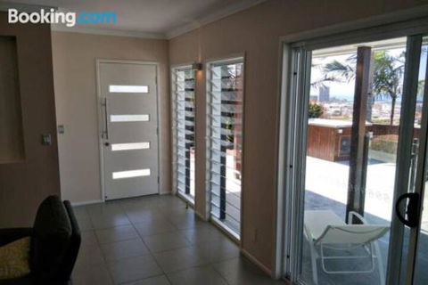 Coolangatta Gold - Accommodation BNB 0