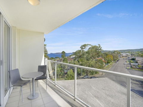 Hinterland Luxury 1 Bedroom Hinterland View Apt - Accommodation BNB 5