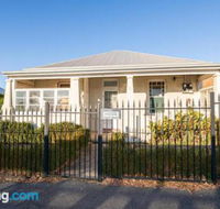 William Cottage Central Heritage Home - Accommodation BNB