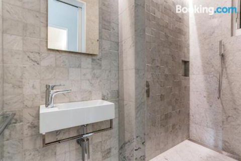 Ultimate Beachfront Living Sunshine Beach - Accommodation BNB 4