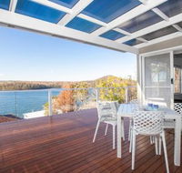 Home on the Water 21 Evans St. Lake Conjola - Accommodation BNB