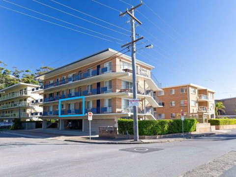 2 Shoal Towers 11 Shoal Bay Rd Across The Road To Beautiful Shoal Bay Beach - Accommodation BNB 2