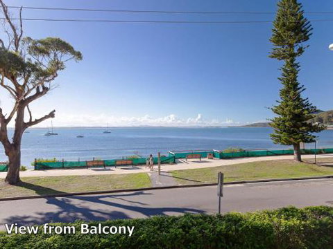 2 Shoal Towers 11 Shoal Bay Rd Across The Road To Beautiful Shoal Bay Beach - Accommodation BNB 1