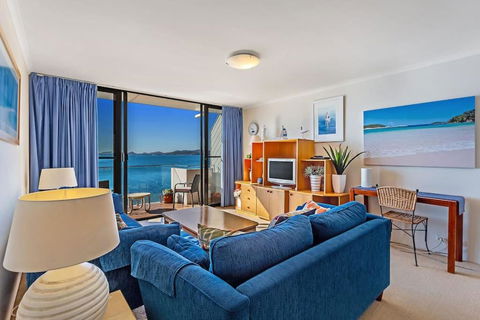 Gorgeous Harbourside With Stunning Views! - Accommodation BNB 2