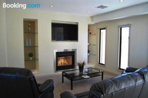 Eagles Nest - Accommodation BNB 0