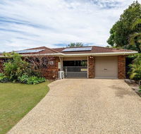 Freshly Renovated Dog Friendly House Walking Distance to Waterfront - Accommodation BNB