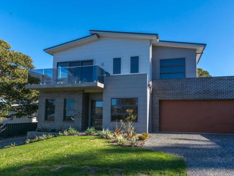 COASTLINE Boat Harbour Gerringong 4pm Check Out Sundays - Accommodation BNB 6