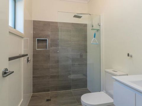 COASTLINE Boat Harbour Gerringong 4pm Check Out Sundays - Accommodation BNB 2