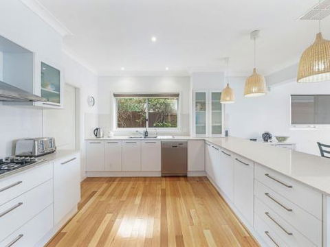 VIEWTOPIA Gerroa 4pm Check Out Sundays - Accommodation BNB 3